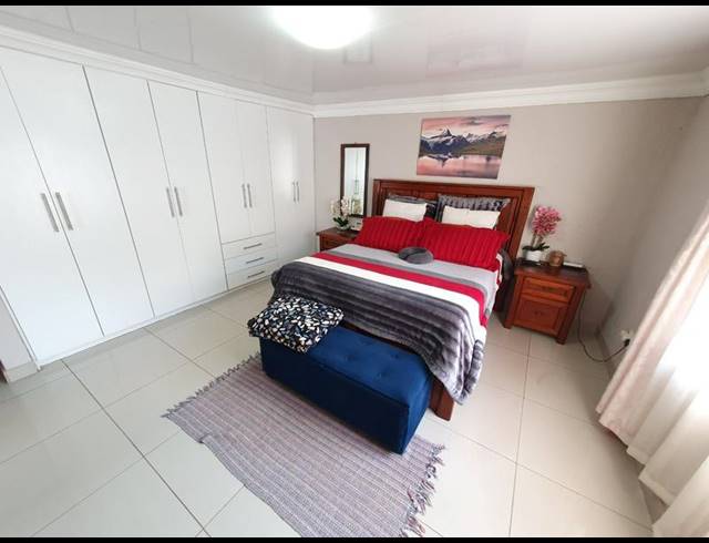 3 BEDROOM HOUSE FOR SALE IN THE ORCHARDS